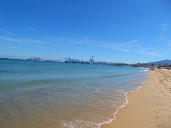 דירות אלגסירס Estudio A Pie De Playa Con Bano Y Cocina Privados מראה חיצוני תמונה