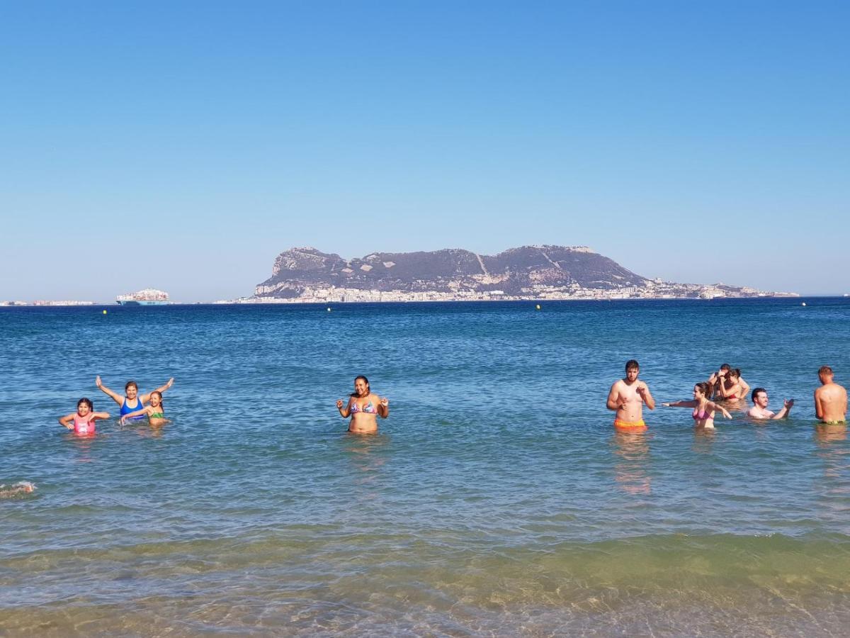 דירות אלגסירס Estudio A Pie De Playa Con Bano Y Cocina Privados מראה חיצוני תמונה